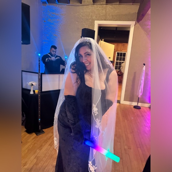 Meet your Posher, Nicole - Picture 8 of 10